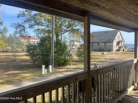 50 Point Avenue Belhaven NC 27810