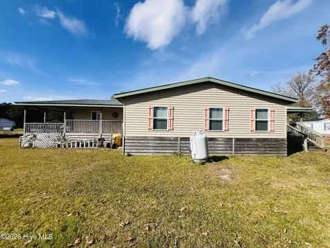 50 Point Avenue Belhaven NC 27810