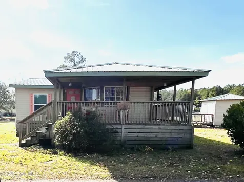 50 Point Avenue Belhaven NC 27810