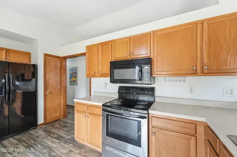 307 Kenilworth Place Hubert NC 28539