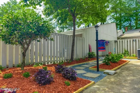 109 Mallards Cove Vass NC 28394