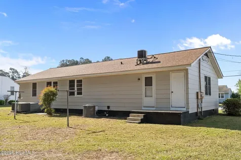2266-2268 Onslow Drive Jacksonville NC 28540
