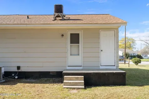 2266-2268 Onslow Drive Jacksonville NC 28540