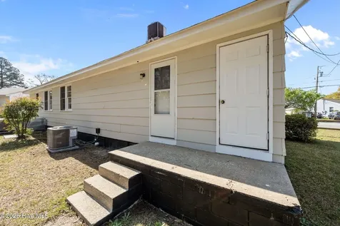 2266-2268 Onslow Drive Jacksonville NC 28540