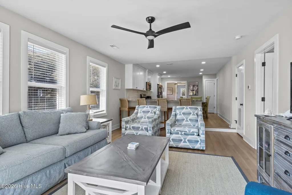 102 Fairfax Road Emerald Isle NC 28594