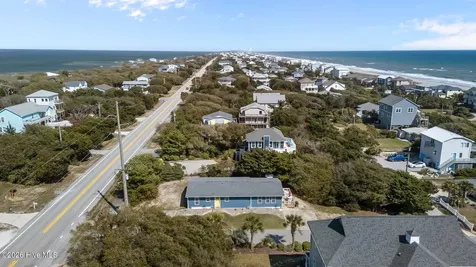 102 Fairfax Road Emerald Isle NC 28594