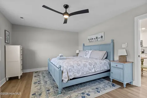 102 Fairfax Road Emerald Isle NC 28594