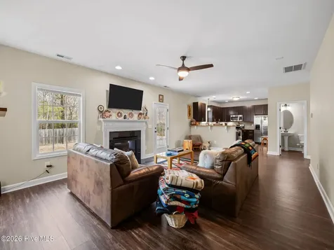 130 Mittams Point Drive Jacksonville NC 28546