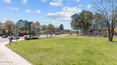1006 Bancroft Avenue Greenville NC 27834