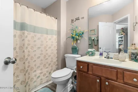 106 Oyster Landing Drive Sneads Ferry NC 28460