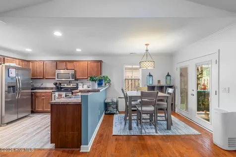 106 Oyster Landing Drive Sneads Ferry NC 28460