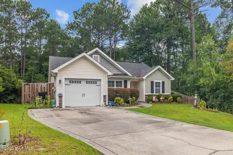 106 Oyster Landing Drive Sneads Ferry NC 28460