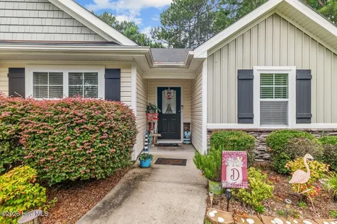 106 Oyster Landing Drive Sneads Ferry NC 28460
