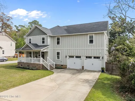 502 Oakridge Avenue Fayetteville NC 28305