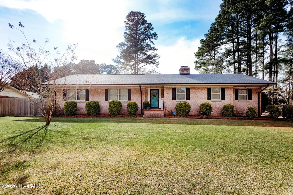 1109 Robin Hill Road NW Wilson NC 27896
