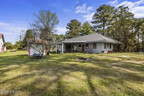 325 Bartlett Road Warsaw NC 28398