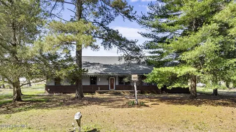 325 Bartlett Road Warsaw NC 28398