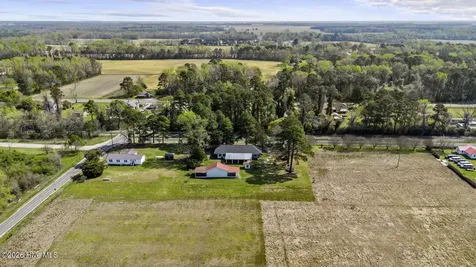 325 Bartlett Road Warsaw NC 28398
