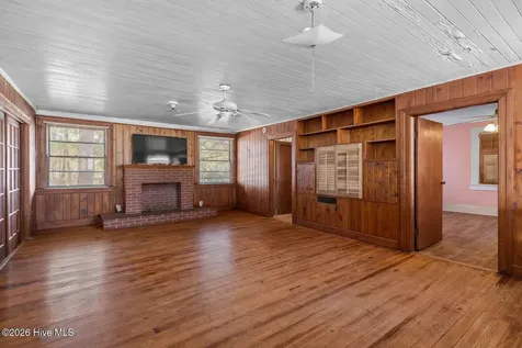 325 Bartlett Road Warsaw NC 28398