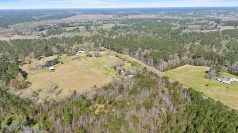 2222 John Henry Store Road Currie NC 28435