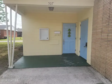 507 Contentnea Avenue New Bern NC 28560
