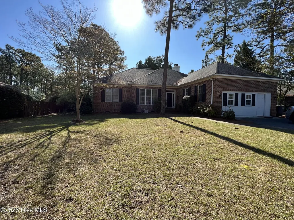 50 Catalpa Lane S Pinehurst NC 28374