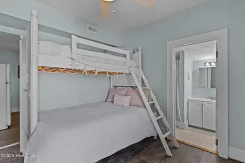1406 Evans Street Morehead City NC 28557