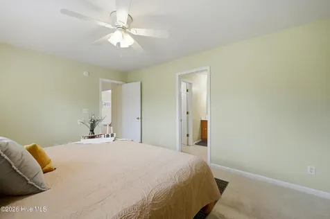 326 Knollwood Drive Hampstead NC 28443