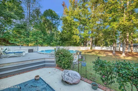 326 Knollwood Drive Hampstead NC 28443