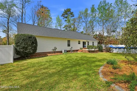 326 Knollwood Drive Hampstead NC 28443