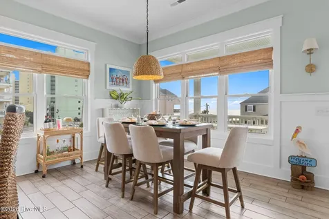 5207 N Ocean Boulevard North Myrtle Beach SC 29582