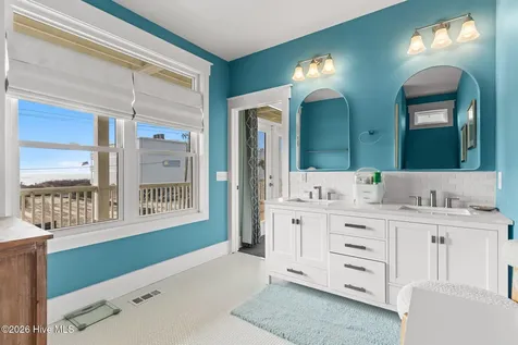 5207 N Ocean Boulevard North Myrtle Beach SC 29582