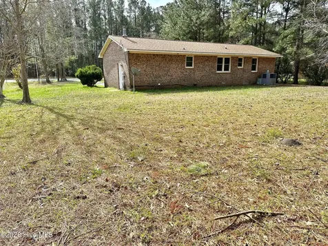 1889 Rocky Run Road Jacksonville NC 28546