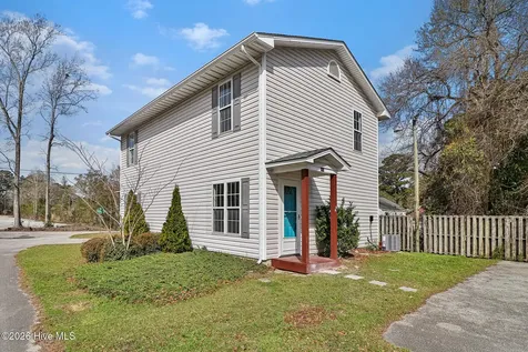 101 & 301 Johns Way Newport NC 28570