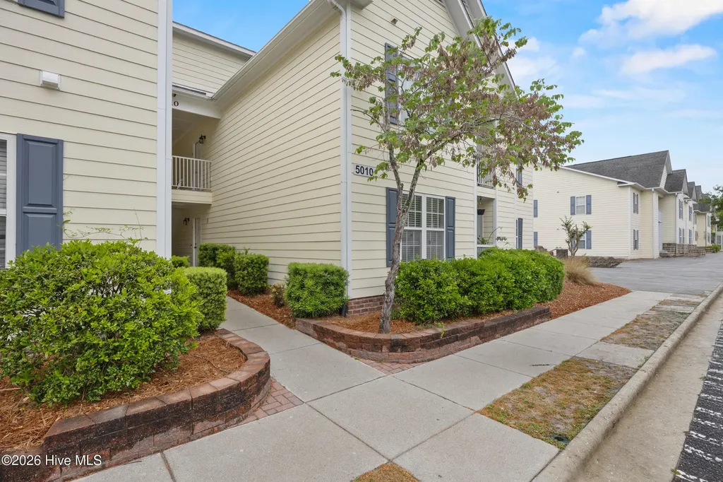 5010 Hunters Trail Wilmington NC 28405