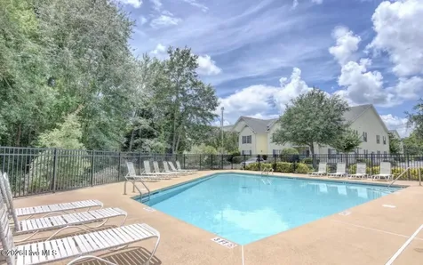 5010 Hunters Trail Wilmington NC 28405