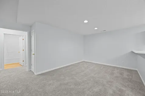 5010 Hunters Trail Wilmington NC 28405