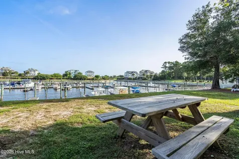 575 Versailles Boulevard SW Supply NC 28462