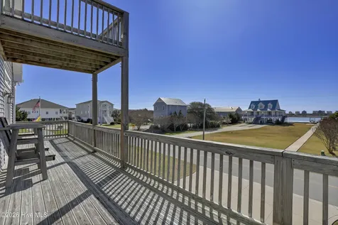 200 Waterway Drive Sneads Ferry NC 28460