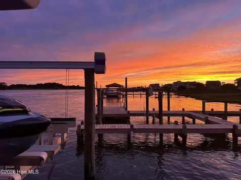 200 Waterway Drive Sneads Ferry NC 28460