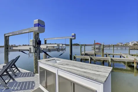 200 Waterway Drive Sneads Ferry NC 28460