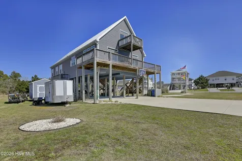 200 Waterway Drive Sneads Ferry NC 28460