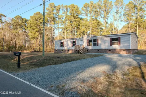 730 Gurganus Road Maple Hill NC 28454