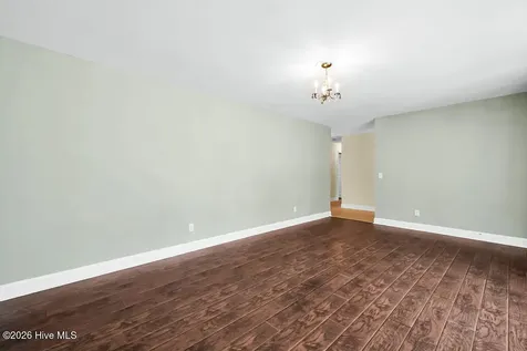 811 Memory Lane Southport NC 28461