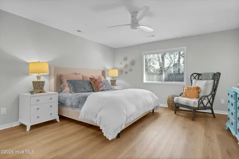 6037 Caddy Circle Wilmington NC 28405