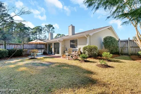 6037 Caddy Circle Wilmington NC 28405
