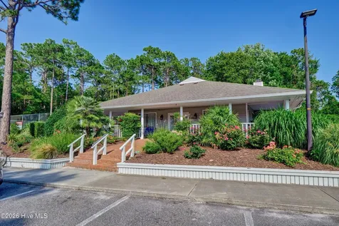 6037 Caddy Circle Wilmington NC 28405