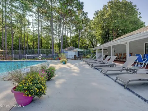 6037 Caddy Circle Wilmington NC 28405