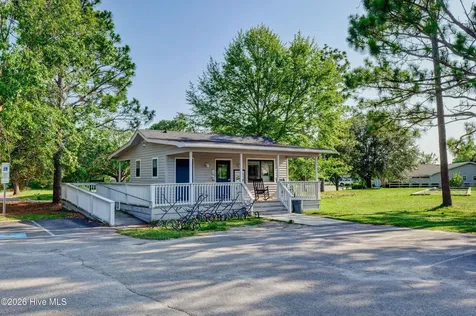 6037 Caddy Circle Wilmington NC 28405