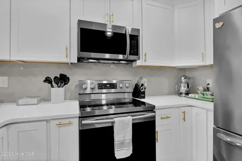 6037 Caddy Circle Wilmington NC 28405